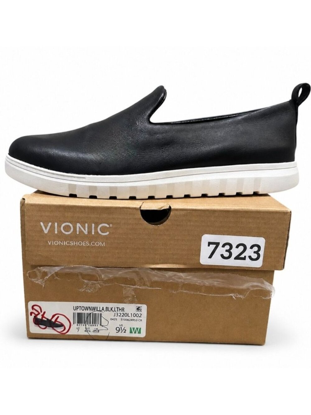 VIONIC Uptown Willa Black Leather Slip On Sneakers Womens 9.5 WIDE Arch Support - Picture 14 of 14